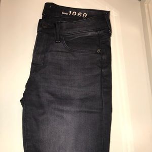GAP jeans (never worn)